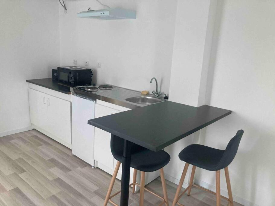 Maisonnette Neuve Avec Jardin Privatif Saran Exterior foto